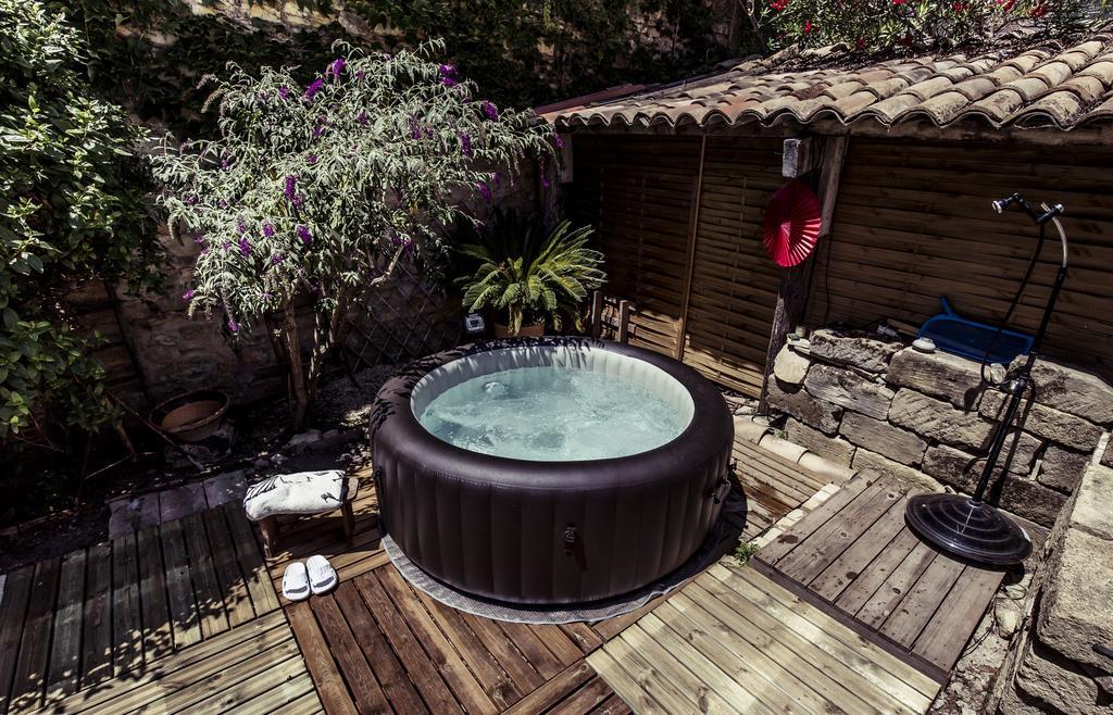 Le Clos Des Aramons Bernis Экстерьер фото